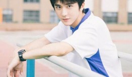 张云龙吃瓜小娱儿娱乐,娱乐界的甜蜜互动揭秘